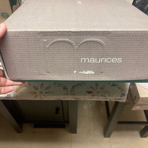 Maurice’s Lisa EWC side zip boot size 6 1/2 wide calf